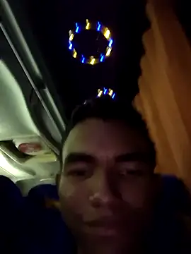 Reynold2608 online show from 04.04.26