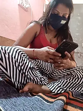 queensenorita online show from 02.28.25