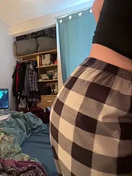 Nina-Chick777 online show from 12.04.25