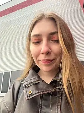 Sunny   Bunny online show from 03.18.26