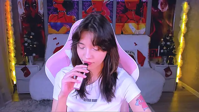 as1an girlfriend online show from 12.14.25