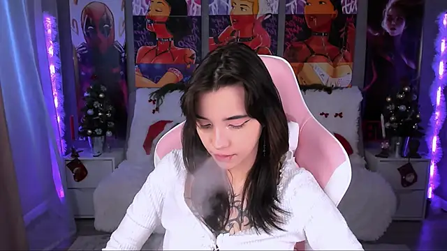 as1an girlfriend online show from 12.20.25