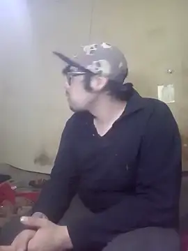 thecatblack1998 online show from 04.08.26