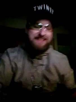 Ozomitro online show from 02.21.25