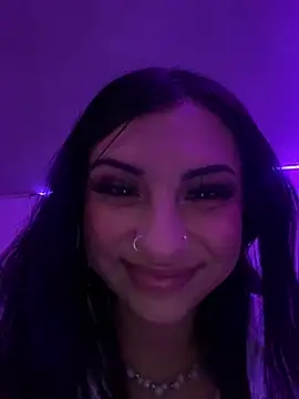 Hilary pinkk online show from 01.25.25