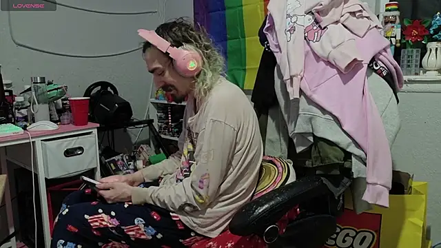 tallnerdyguy online show from 02.14.26