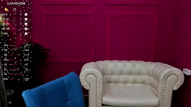 Snapshot of margeriTirell chatting on 01.17.25 margeriTirell online show from 01.17.25