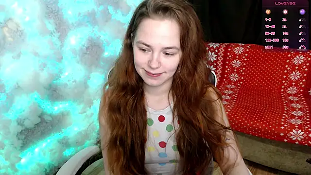 Snapshot of Fox_Lisa chatting on 01.12.25 Fox Lisa online show from 01.12.25