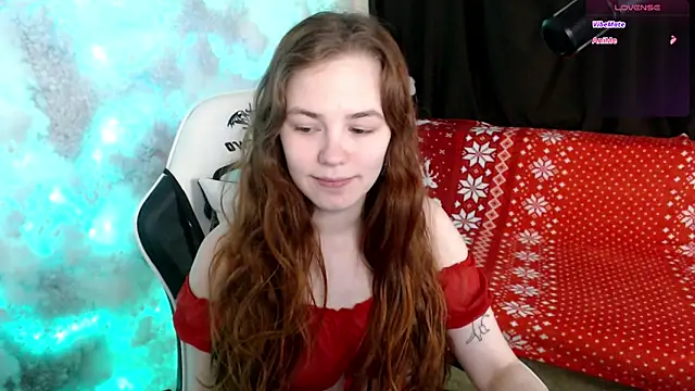 Snapshot of Fox_Lisa chatting on 01.14.25 Fox Lisa online show from 01.14.25