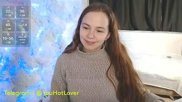 Snapshot of Fox_Lisa chatting on 02.23.25 Fox Lisa online show from 02.23.25