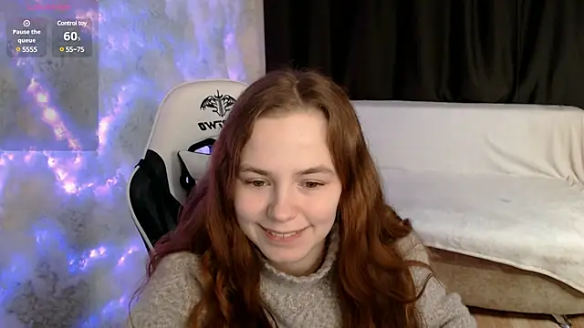 Snapshot of Fox_Lisa chatting on 03.01.25 Fox Lisa online show from 03.01.25
