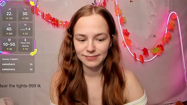 Snapshot of Fox_Lisa chatting on 10.16.25 Fox Lisa online show from 10.16.25