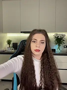 CurlyLara online show from 11.29.25