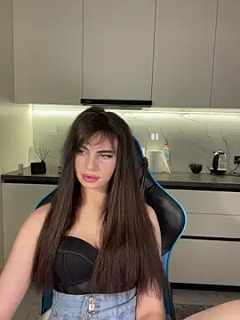 CurlyLara online show from 03.24.26