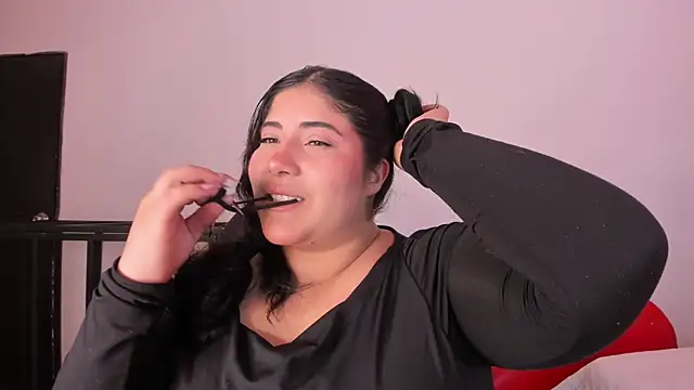 AmberiniHoffman online show from 02.12.26