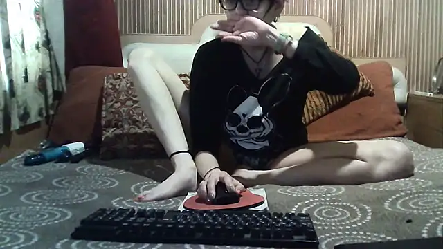 AlanaLaDream online show from 04.02.26