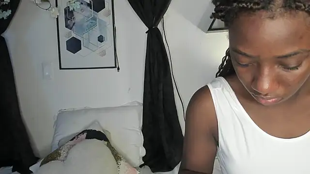 Khenta Michells online show from 03.26.26