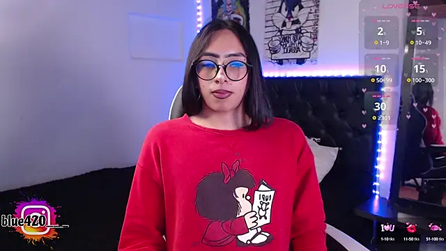 Snapshot of Skyler__blue4 chatting on 10.12.25 Skyler  blue4 online show from 10.12.25