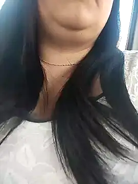 Snapshot of sara_pineros chatting on 12.05.24 sara pineros online show from 12.05.24