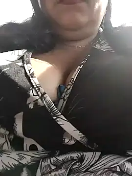 Snapshot of sara_pineros chatting on 12.09.24 sara pineros online show from 12.09.24