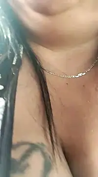 Snapshot of sara_pineros chatting on 01.04.25 sara pineros online show from 01.04.25