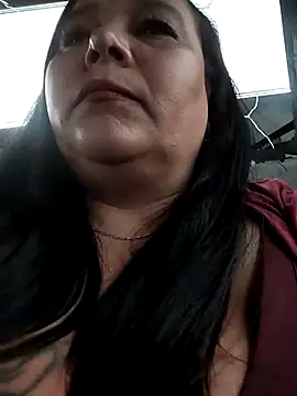 Snapshot of sara_pineros chatting on 03.10.25 sara pineros online show from 03.10.25