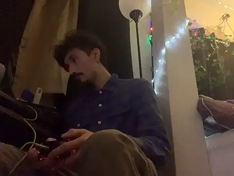 Snapshot of jay_weston chatting on 03.19.25 jay weston online show from 03.19.25