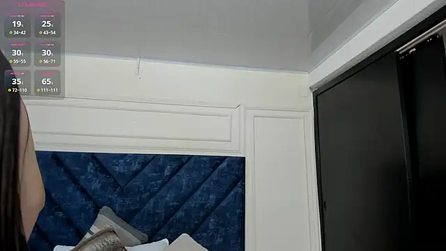 Charlotte Mayer online show from 03.07.26