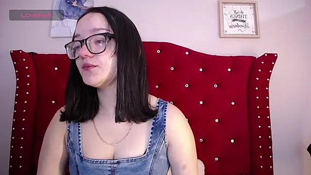 charlotte1-ls online show from 01.08.25