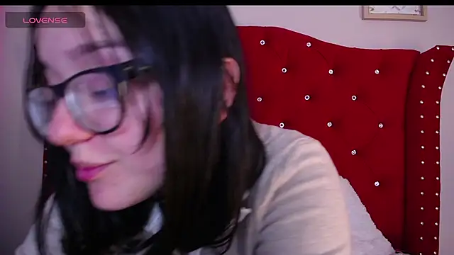 charlotte1-ls online show from 01.14.25