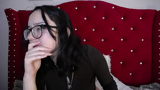 charlotte1-ls online show from 02.06.25