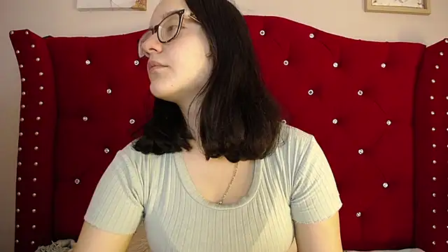 charlotte1-ls online show from 02.18.25