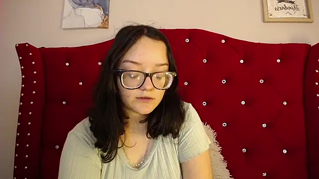 charlotte1-ls online show from 02.19.25