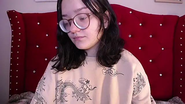 charlotte1-ls online show from 02.25.25