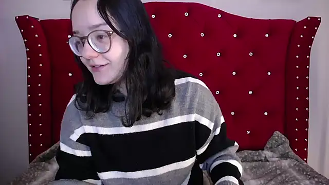 charlotte1-ls online show from 02.28.25