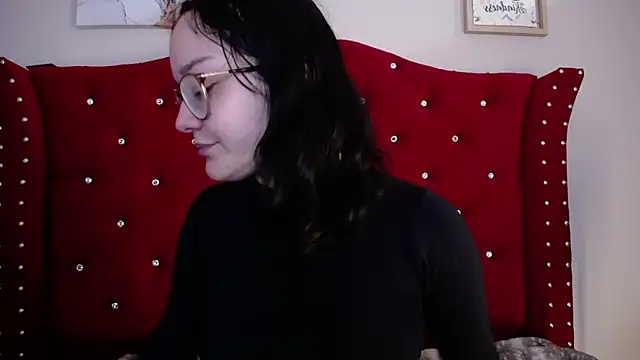 charlotte1-ls online show from 03.04.25