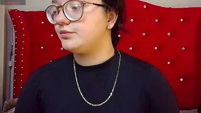 charlotte1-ls online show from 09.17.25