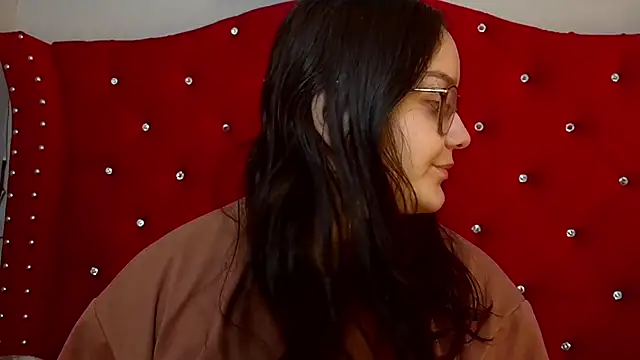 charlotte1-ls online show from 10.14.25