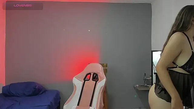 gwen ashly online show from 03.18.25