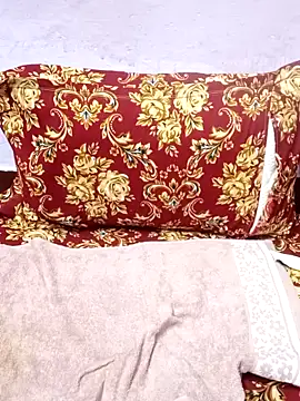 Snapshot of Dr_Kamsutra chatting on 03.18.25 Dr Kamsutra online show from 03.18.25