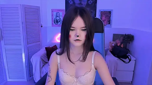 Elainebeness online show from 11.08.25