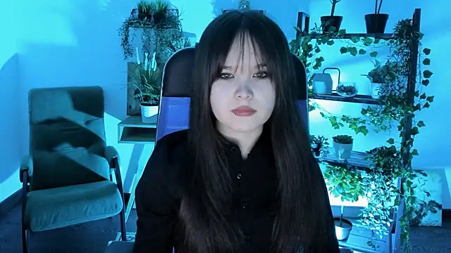 Snapshot of Elainebeness chatting on 03.17.26 Elainebeness online show from 03.17.26