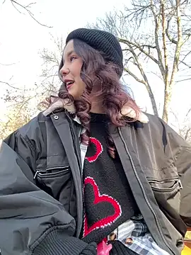 PoppyRobinson online show from 12.09.24