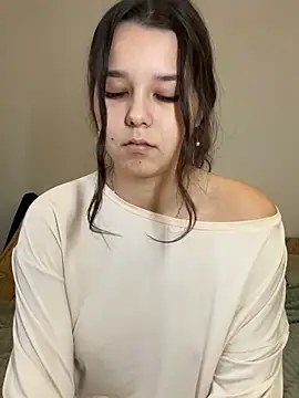 PoppyRobinson online show from 12.29.24