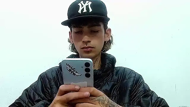 ttimy x boy online show from 11.25.25