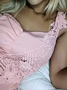 Snapshot of fofinhaa12 chatting on 02.05.25 fofinhaa12 online show from 02.05.25