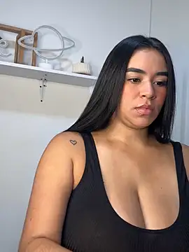 kristynmassey online show from 09.11.25