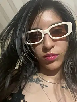 Sweett Sarita online show from 02.14.25