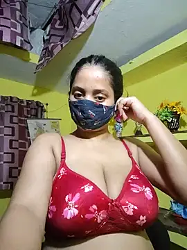 Snapshot of bigtitsqueen chatting on 06.06.26 bigtitsqueen online show from 06.06.26