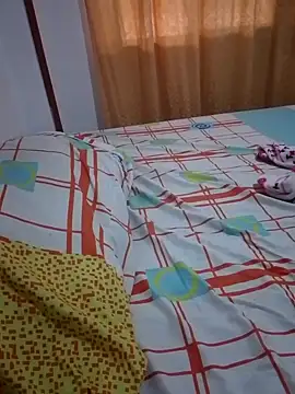 MirandaSoto online show from 03.07.25